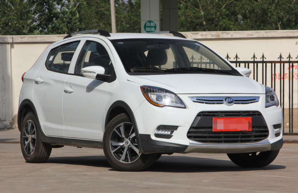 重庆力帆x50,不仅有设计感,还能满足驾驶需求