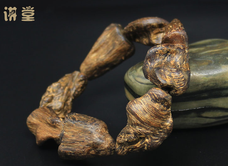 沉香名词解释之沉水香