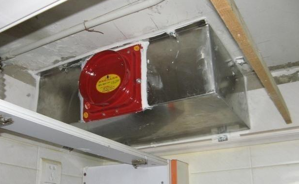 一楼厨房装修时,烟道下半部能拆掉吗,只留顶部三十公分行吗?