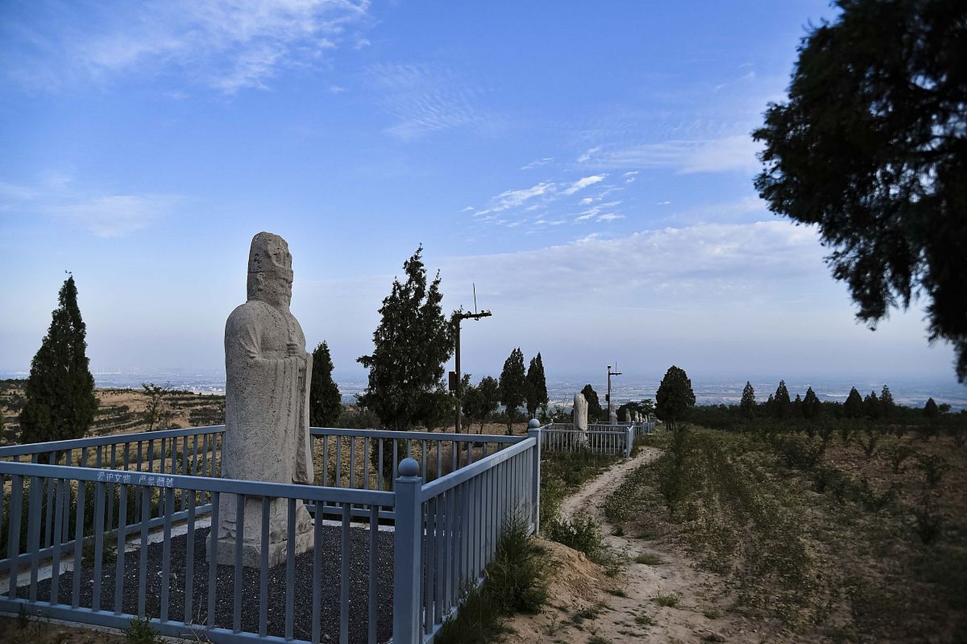 陕西关中十八唐帝陵(上) 1,唐高祖献陵:唐朝开国皇帝高祖李渊和太穆