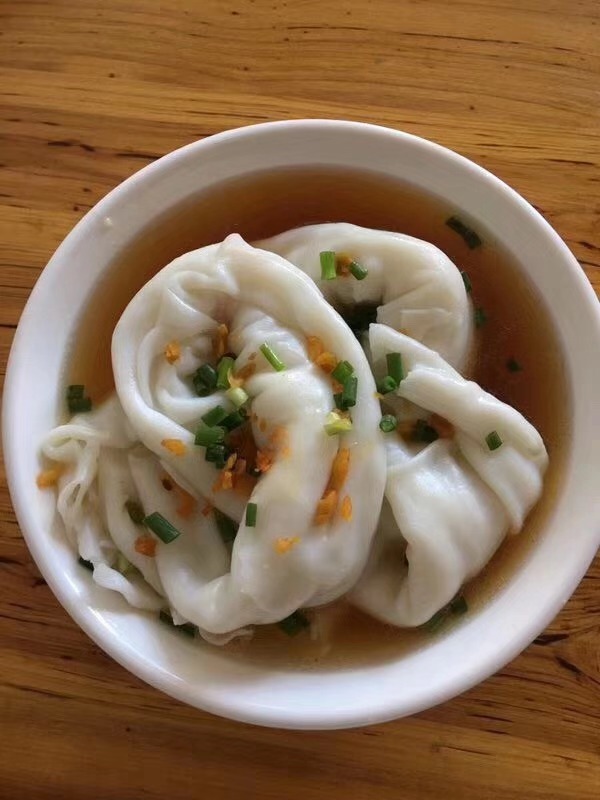 龙泉粉皮是中国南方地区流行的特色传统美食