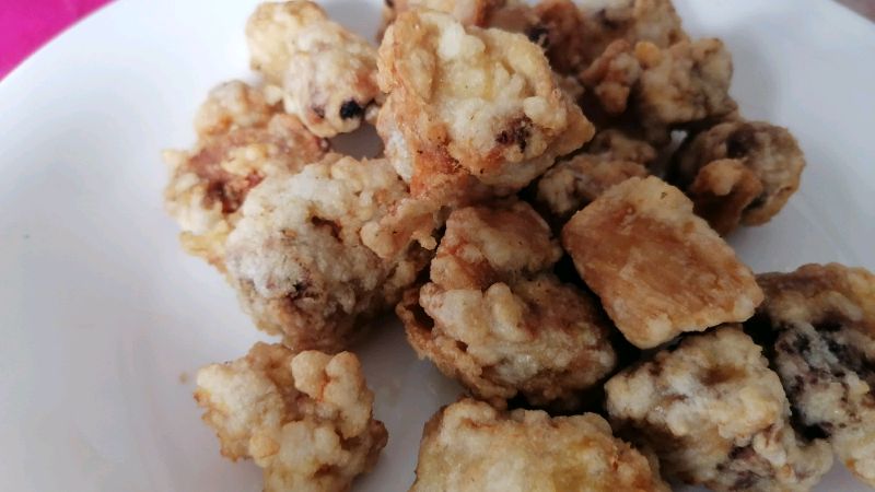 外脆里嫩的香酥鸡块,您知道怎么炸制的吗?简单易学,好吃