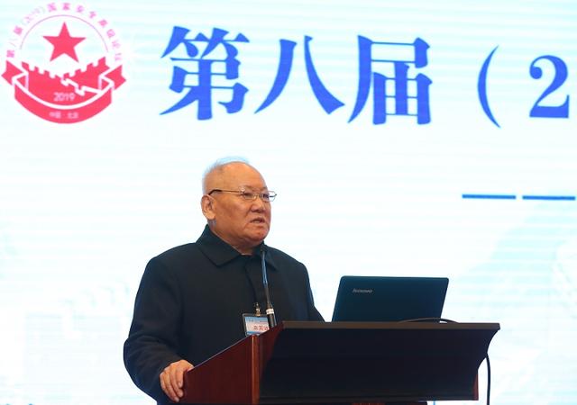 刘精松上将:人民军队是祖国的钢铁长城