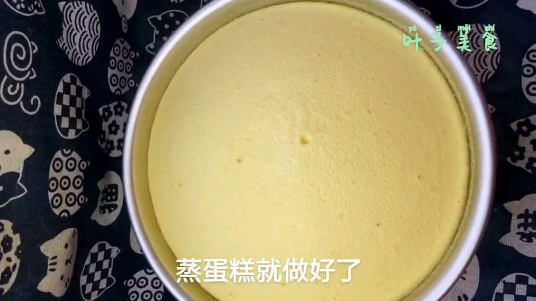 蛋糕这样做太香了,没有烤箱就能做,蓬松柔软不塌陷!