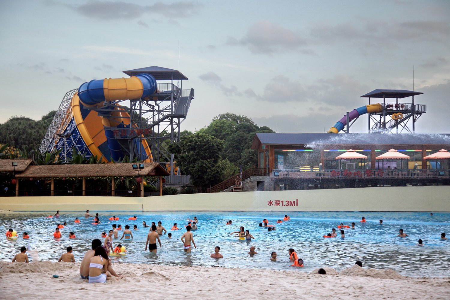 4 南宁·加勒比水世界