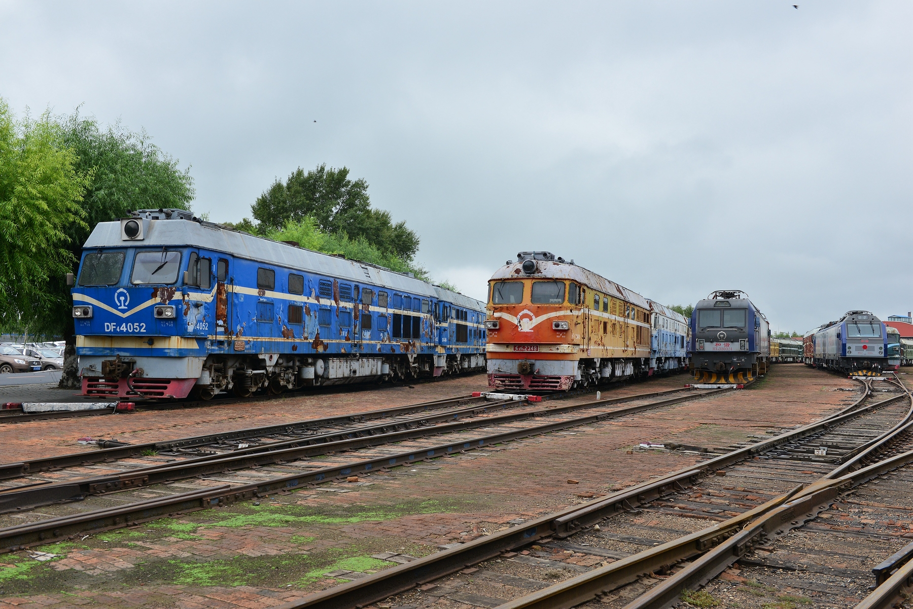 纪实摄影:沈阳铁路局大安北机车封存基地