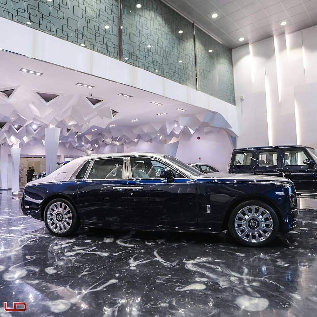 劳斯莱斯全新幻影前脸