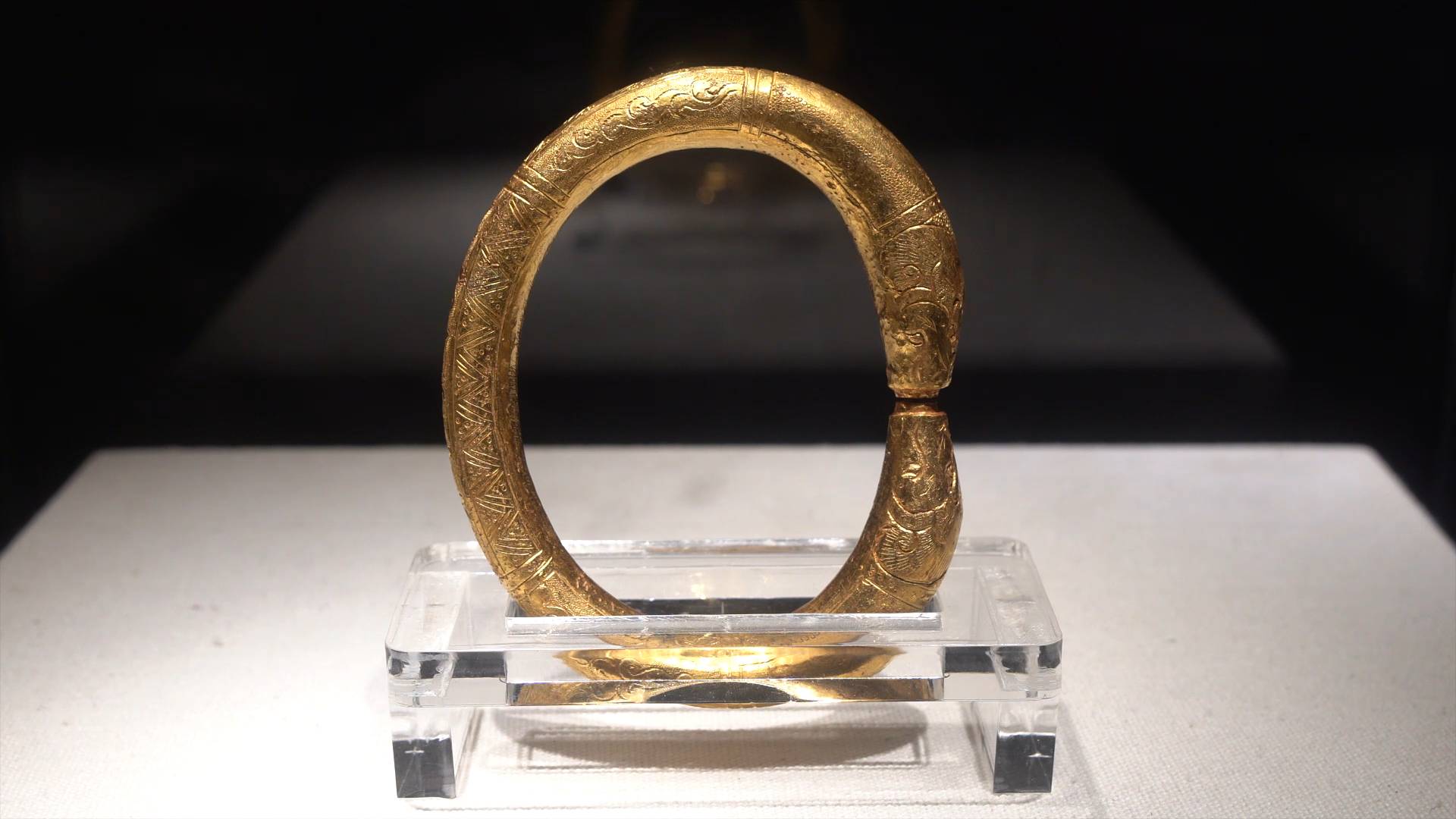 寻宝中华|金虬龙纹环