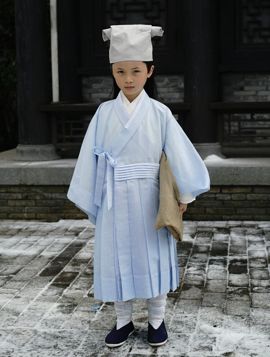 【还记得《三生三世》里的小"夜华"吗?