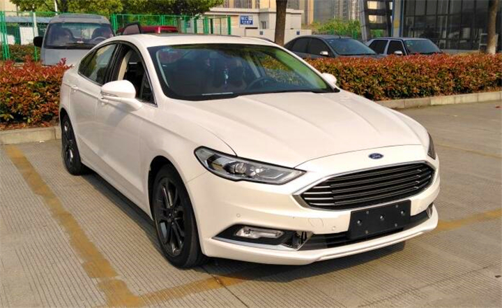 2018款蒙迪欧用车实感,颜值控首选的一辆b级轿车