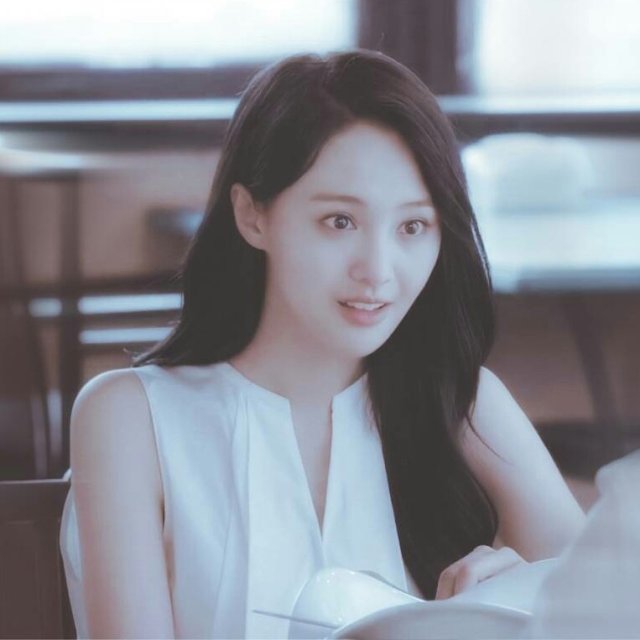 郑爽头像合集‖"垆边人似月,皓腕凝霜雪.