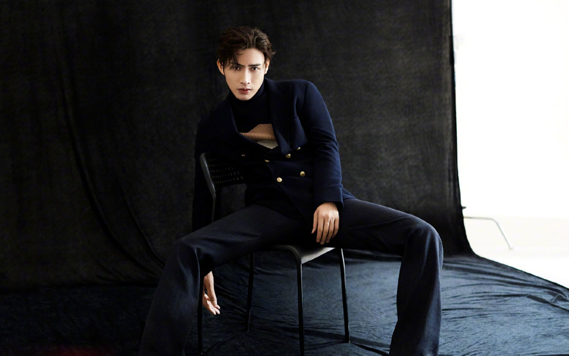 张彬彬超帅时尚写真图片桌面壁纸,分辨率:1920x1200