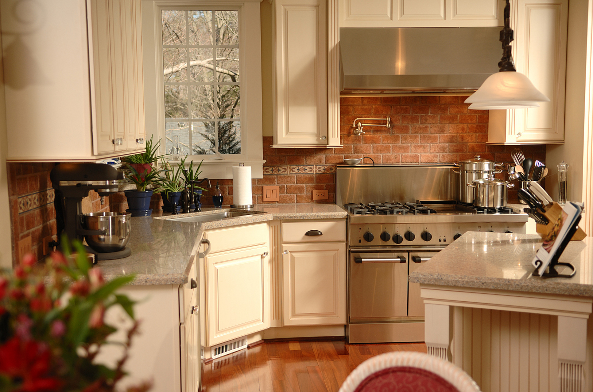 [原文:别墅厨房装修设计原则]