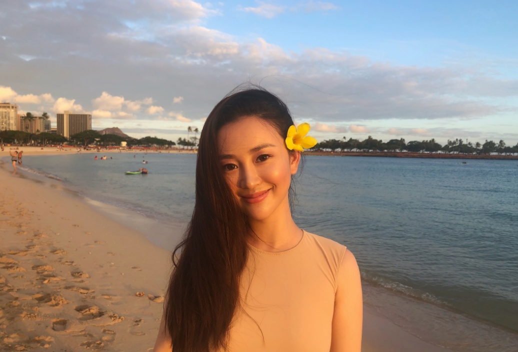 吴秀波妻子首次发声明,何震亚的措辞暗示了两个女人之间的战争