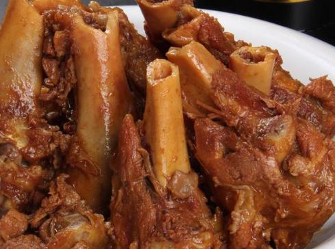 东北酱骨棒,秘制做法,吃起来就是过瘾