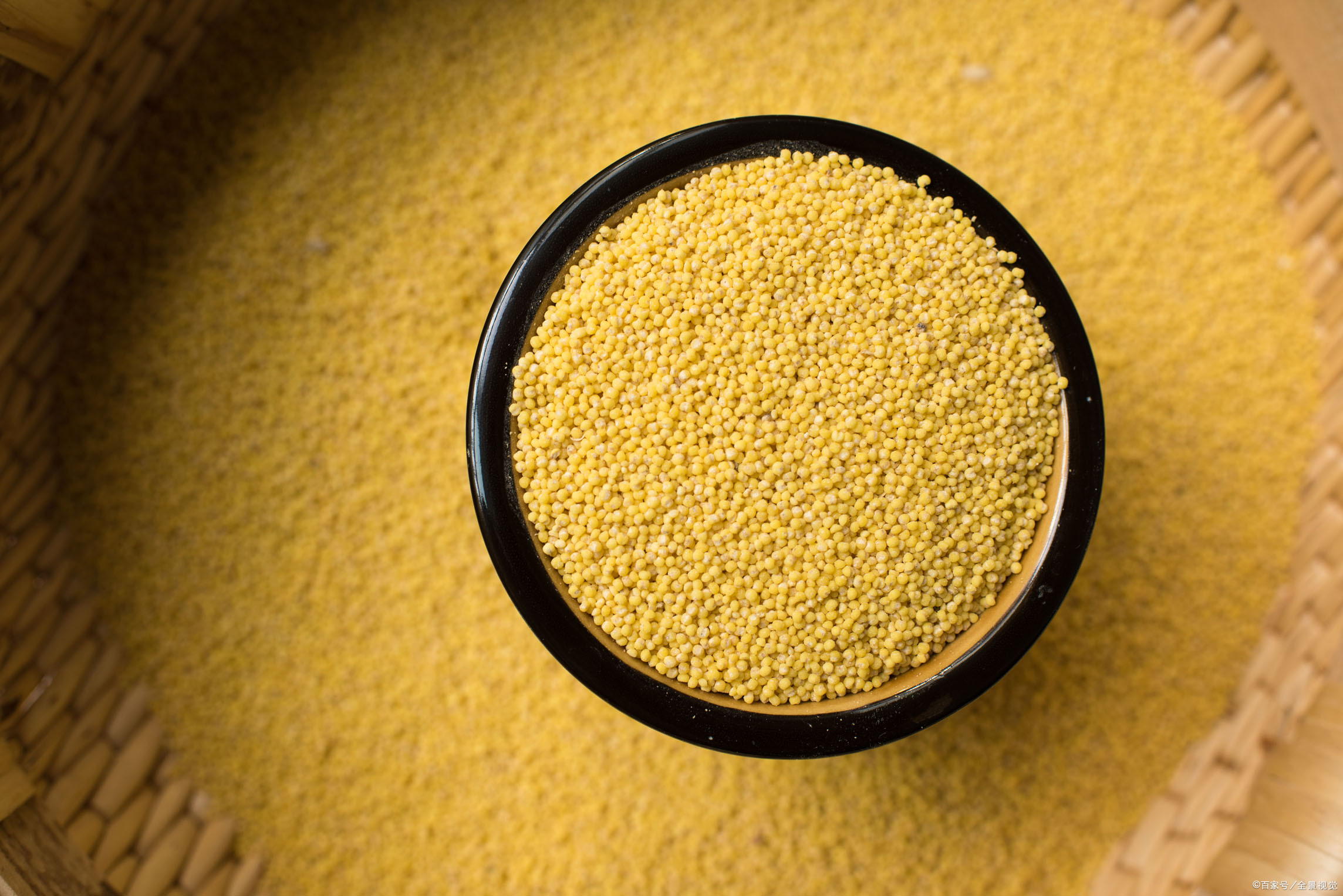 以下是最近7日的小米均价,二,新谷子价格还会上涨么?