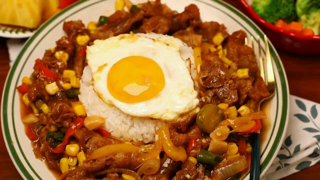 日式照烧肥牛饭,这样做既营养又特别好吃,吃一次就忘不掉的味道