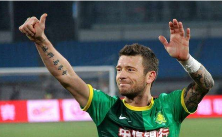 飞铲马季奇,郎征如此"残暴",国安队内也曾上演搞笑"内讧"