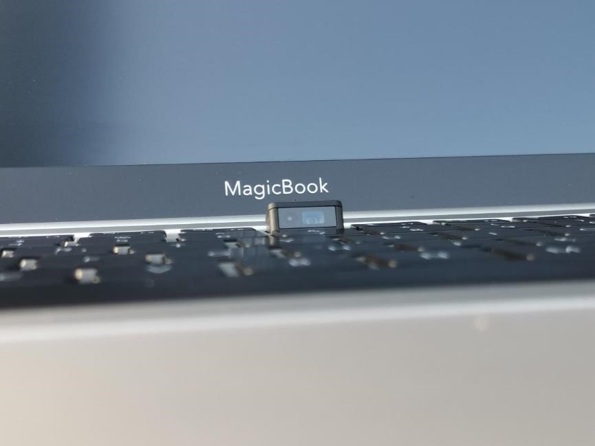 荣耀magicbook pro锐龙版:轻薄本用上游戏级处理器