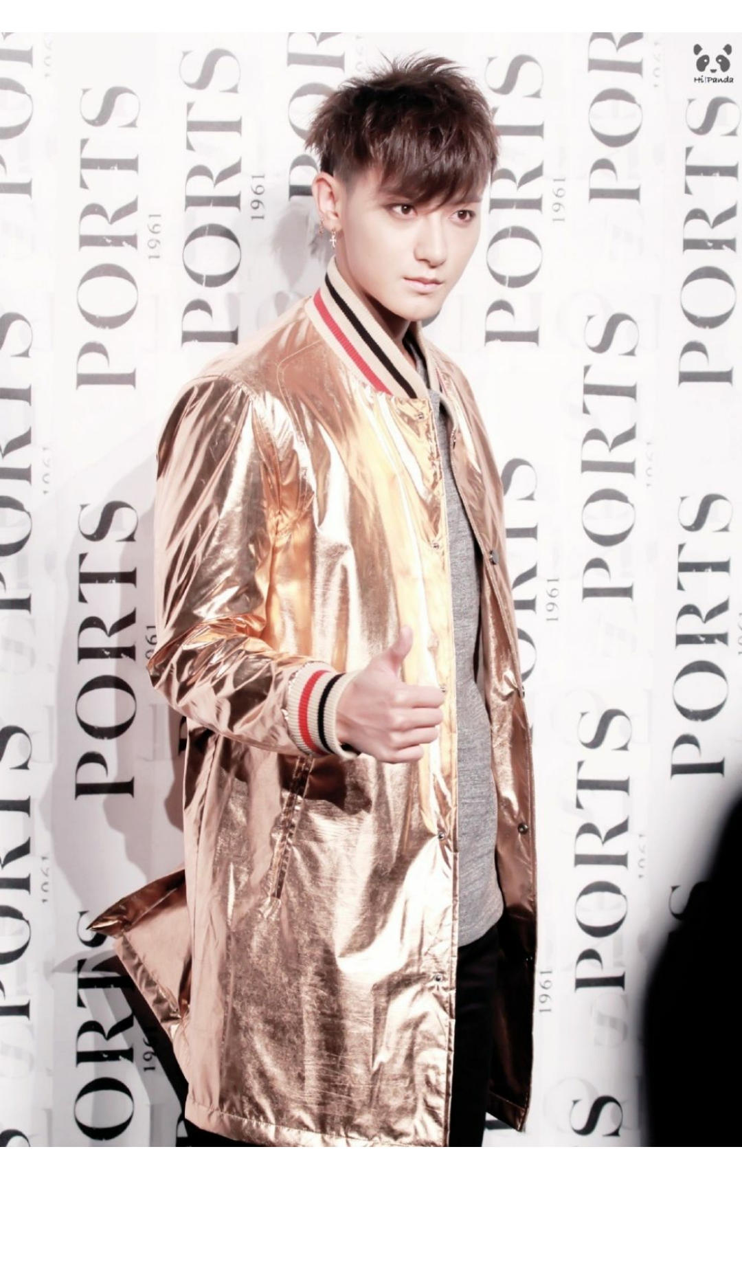 黄子韬和乔任梁之间的距离有多远?黄子韬微博已经给出了答案