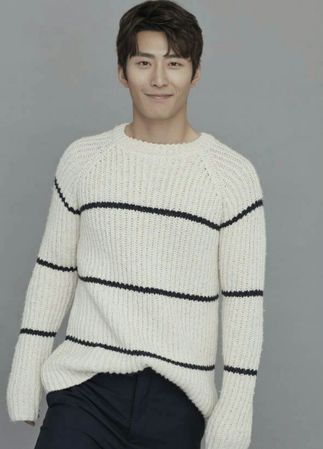 爱上小眼睛男生——窦骁写真合集