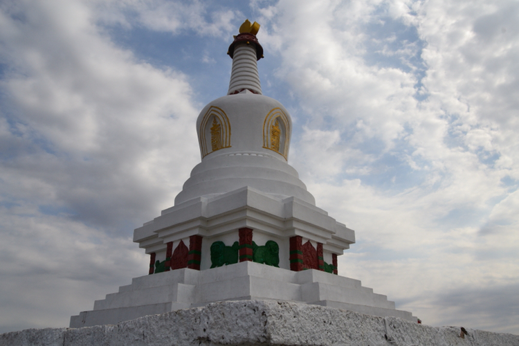 双福寺-双合尔山下的藏传佛教