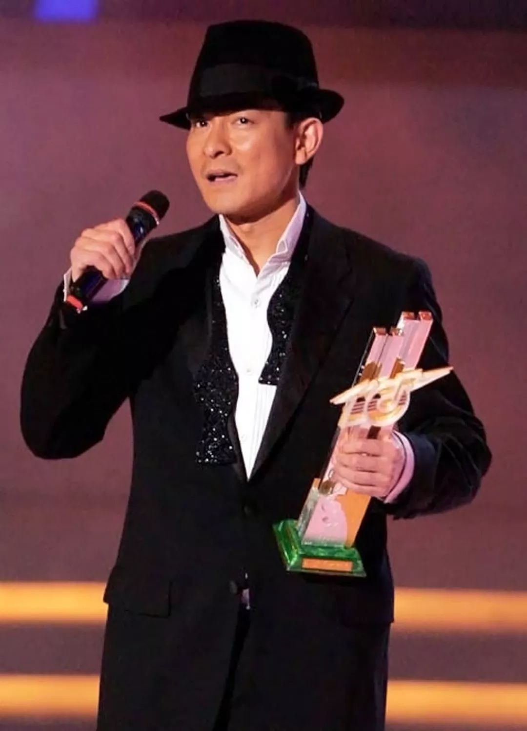 90年代十大劲歌金曲得奖最多的刘德华,这个奖却始终没得