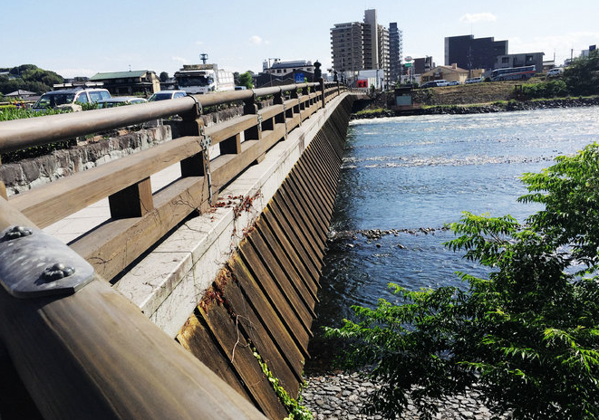 在日本旅游时,你有没有去过"美丽"的宇治桥?