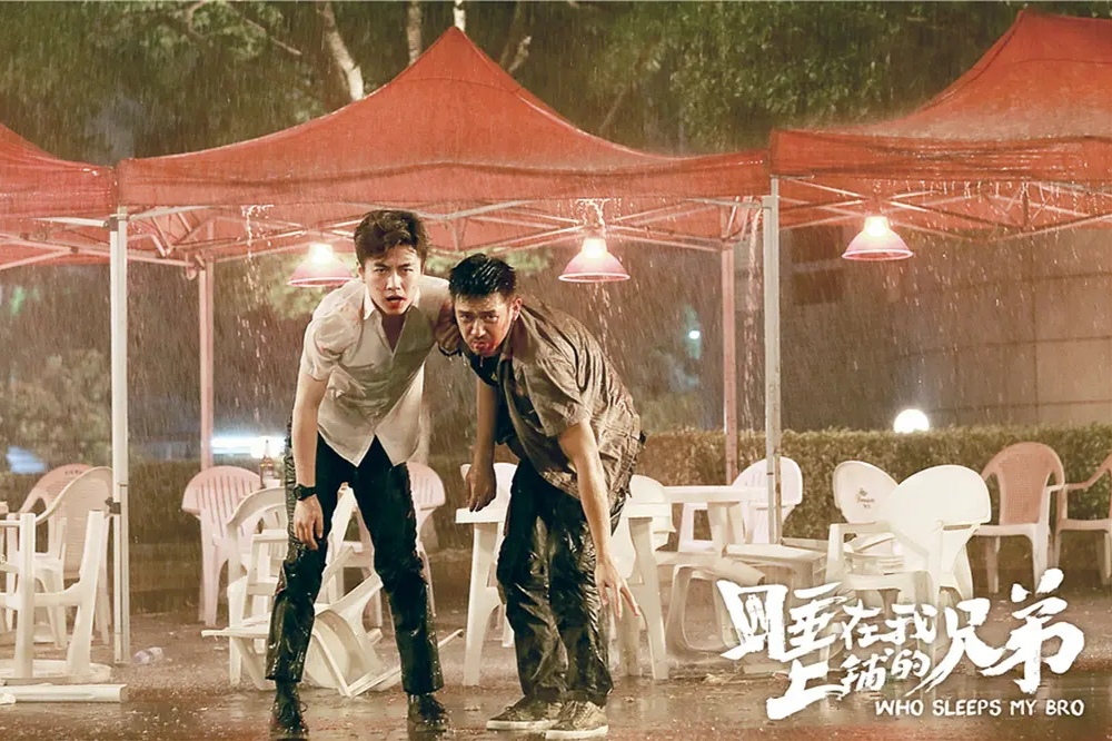 李现因《亲爱的》爆红,早期4部剧同样不算差,《河神》评分8.2 李现因《亲爱的》爆红,早期4部剧同样不算差,《河神》评分8.2