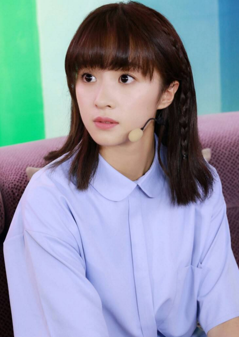 胡冰卿:清纯至极,骨子里散发的清纯无人可比