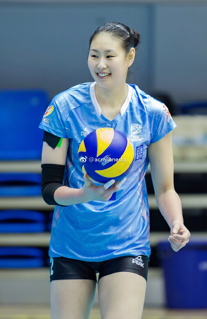 定海神针!女排世锦赛第一副攻颜妮复出助辽宁客场3:1战胜山东!