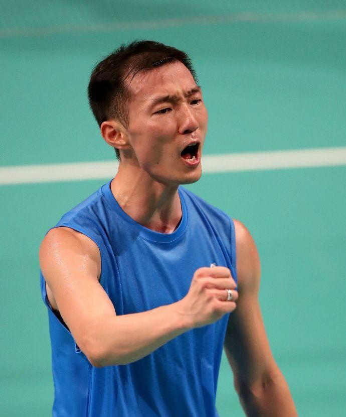 如今的李炫一以自由人的身份参加世界大赛,他至今还和年轻时一样,不