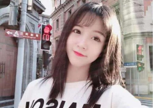 网红莉哥篡改国歌事件被登在西班牙报纸上,真是丢人丢到国外了!