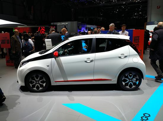 丰田版"f0",起售价控制在4万左右,搭载升级版998cc三缸发动机