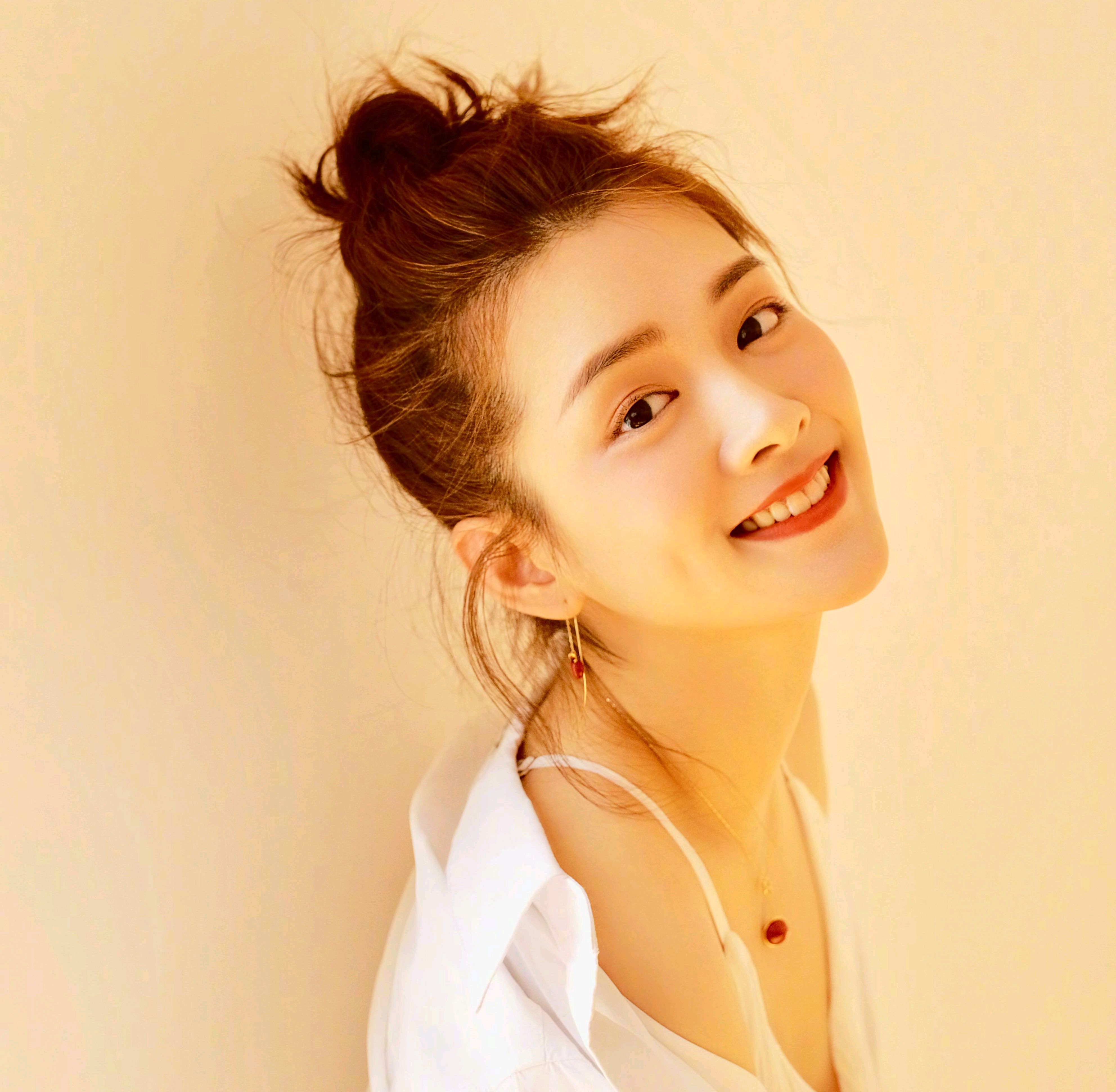 陈昊宇登《男人装》封面,随遇而安,追求自我