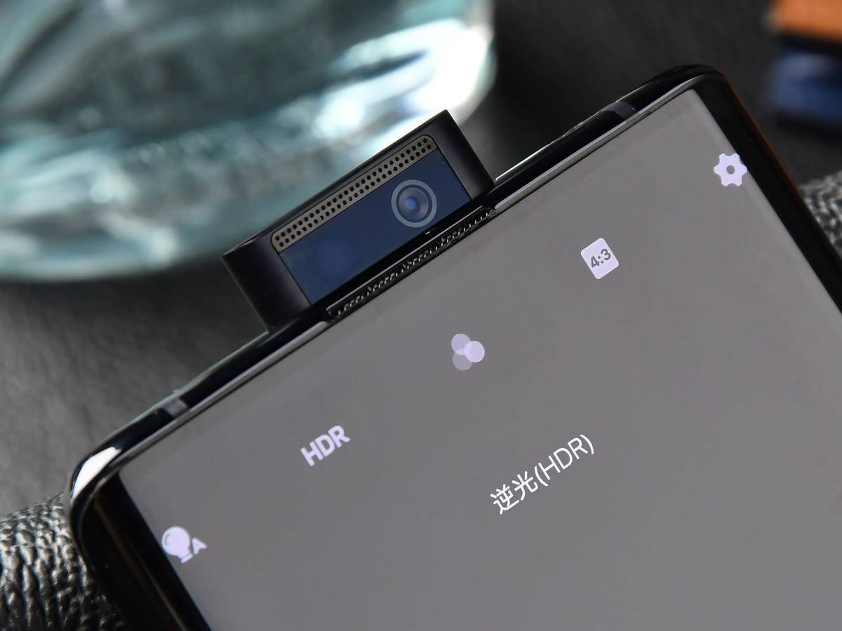 全球首款升降摄像头5g手机!创新升级超iphone 11,实现真全面屏