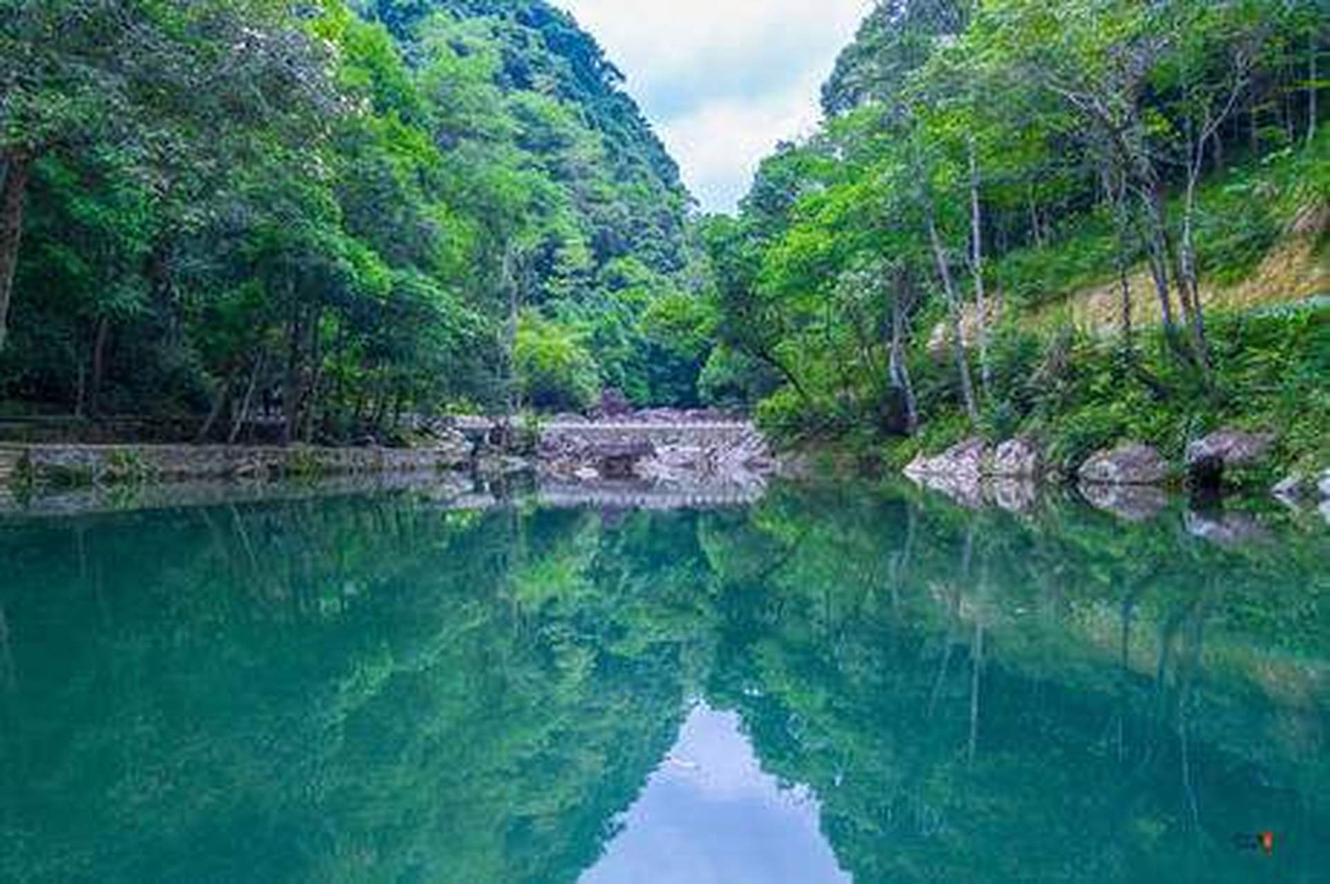 皇帝洞大峡谷图片