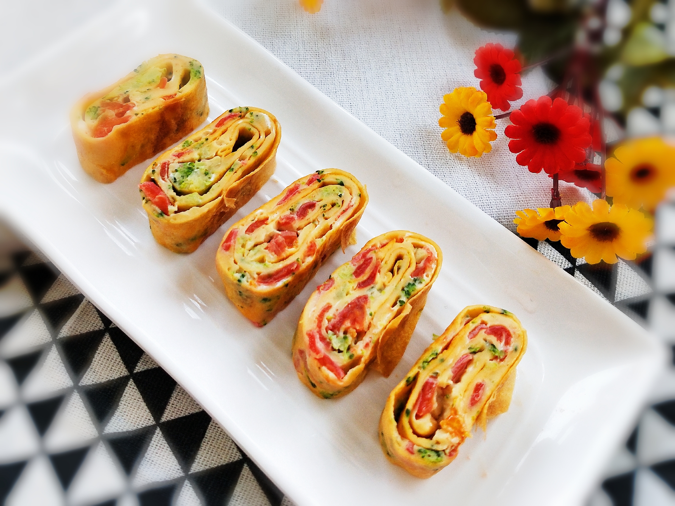 今天乐乐分享的 蔬菜厚蛋烧,是我家每周都要做的,原因很简单