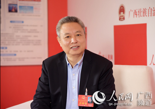 专访广西人大代表,广西交通运输厅党组书记,厅长陈鸿起
