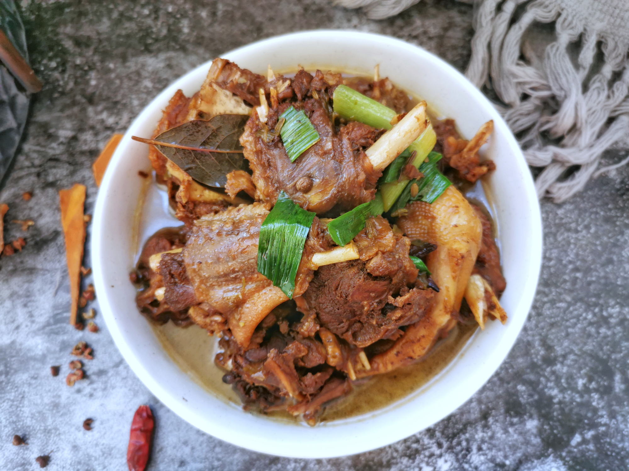 教你做红烧鹅肉,肉烂入味无腥味,好吃不油腻,做法简单