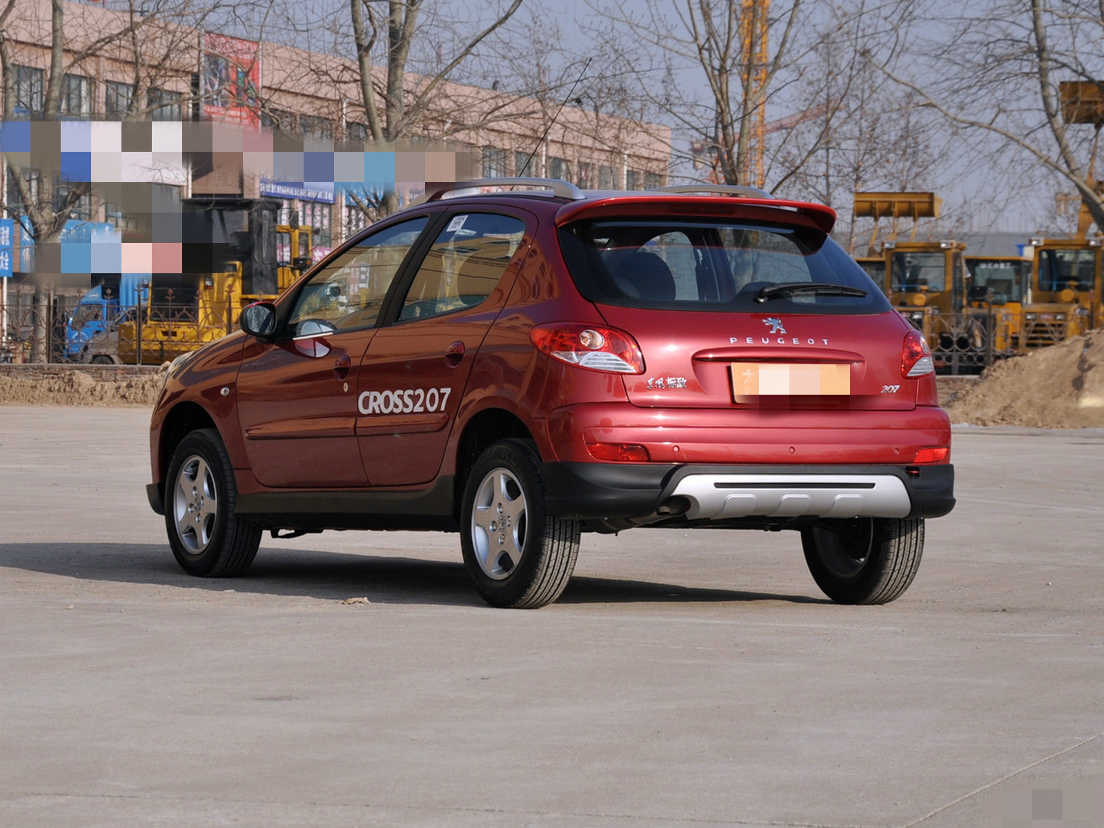 领你欣赏标致201的霸气外观