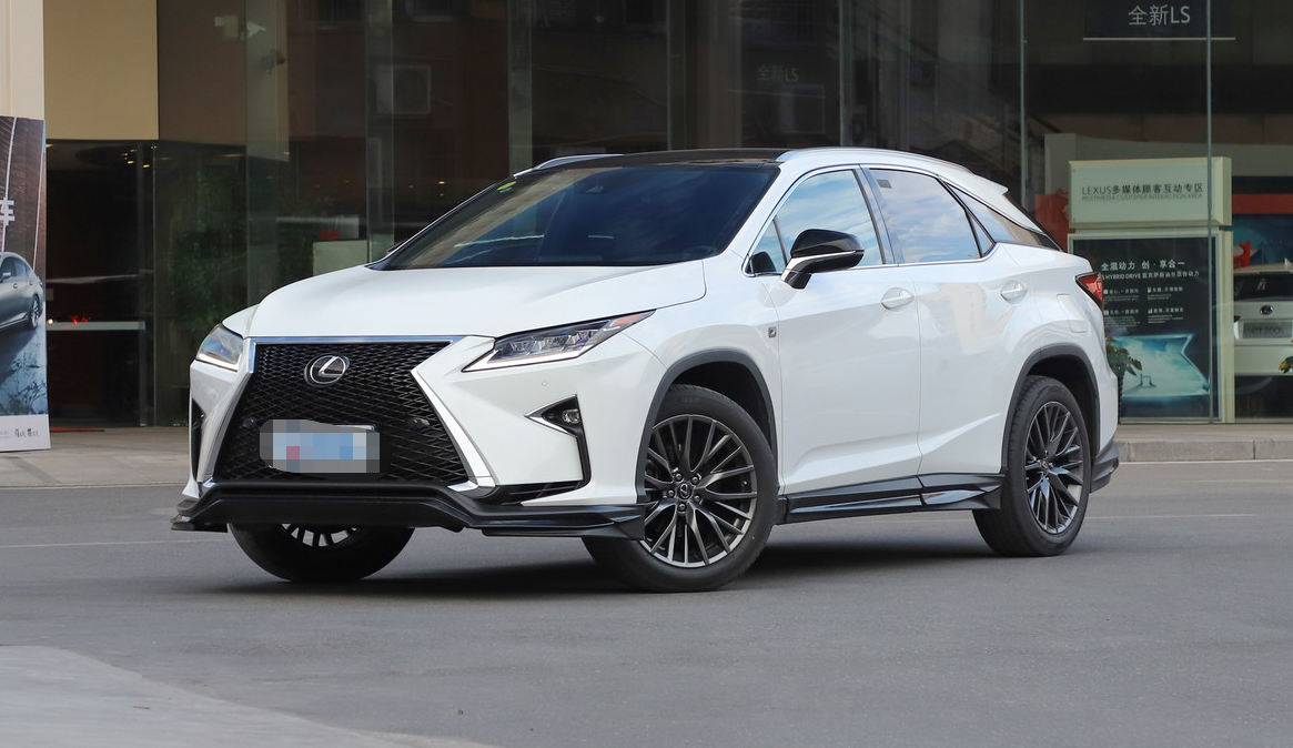 这款车威严稳重,彰显动感流线之美.