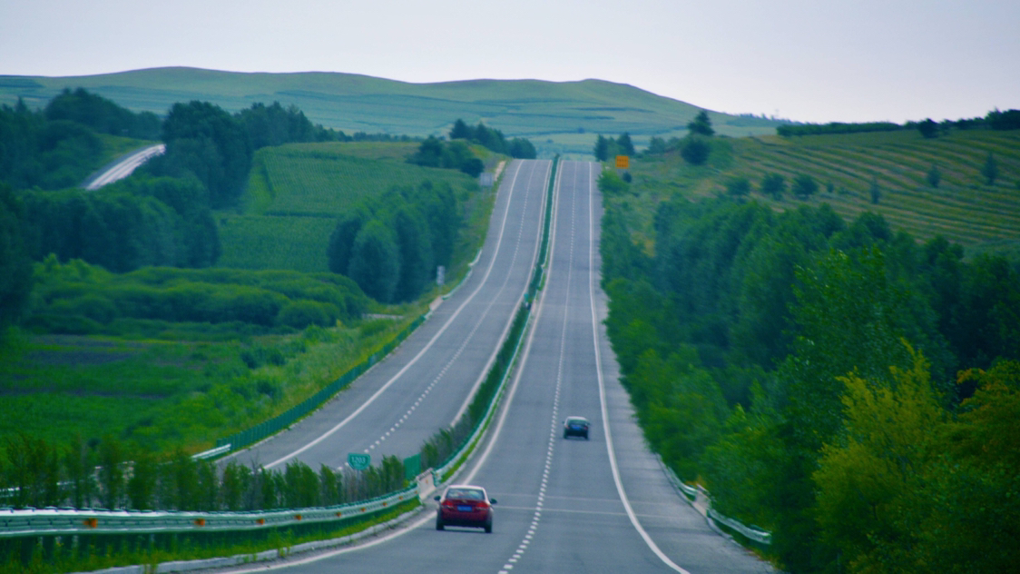 风光摄影:绥满高速