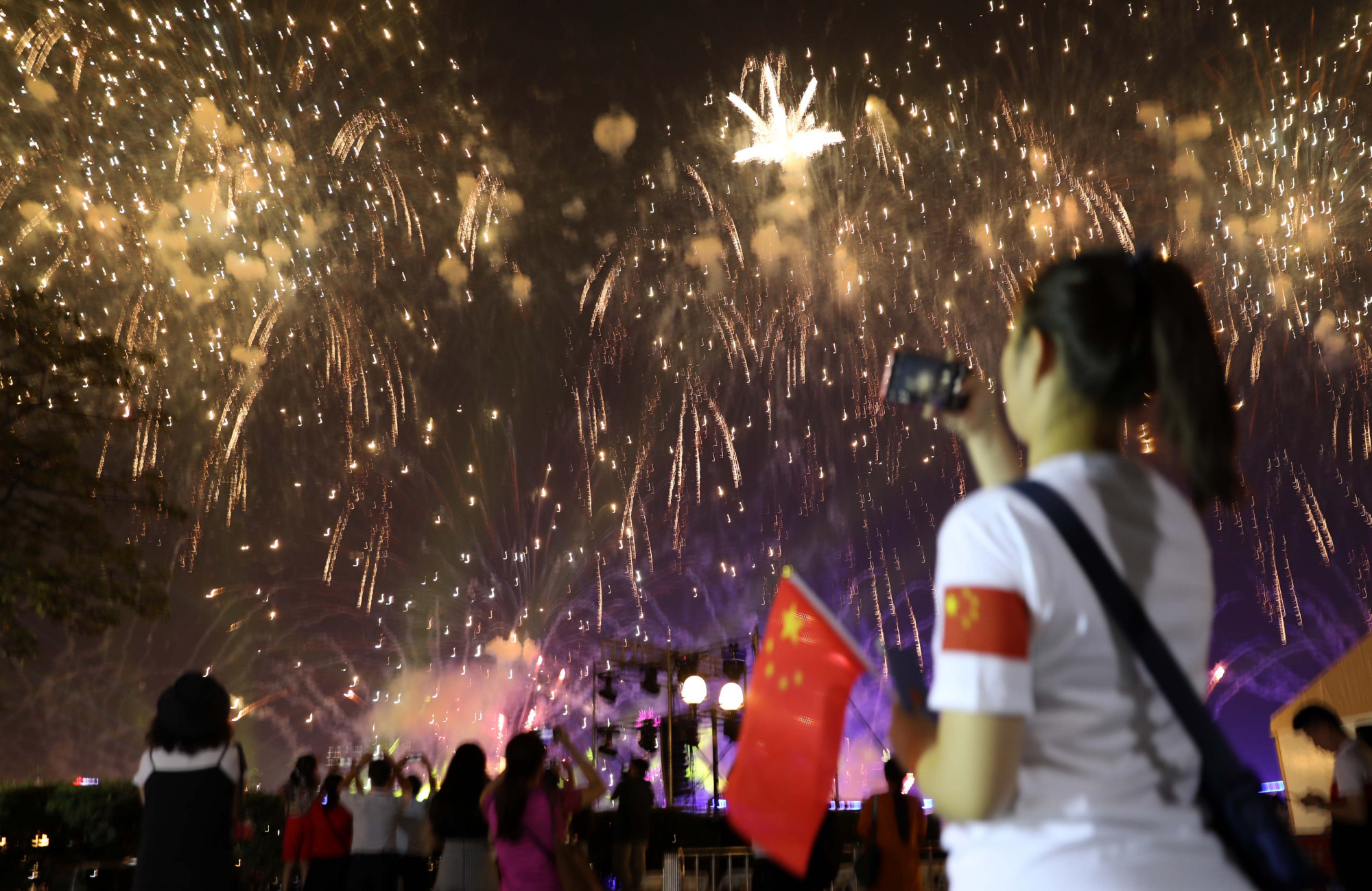 70周年烟花图片图片