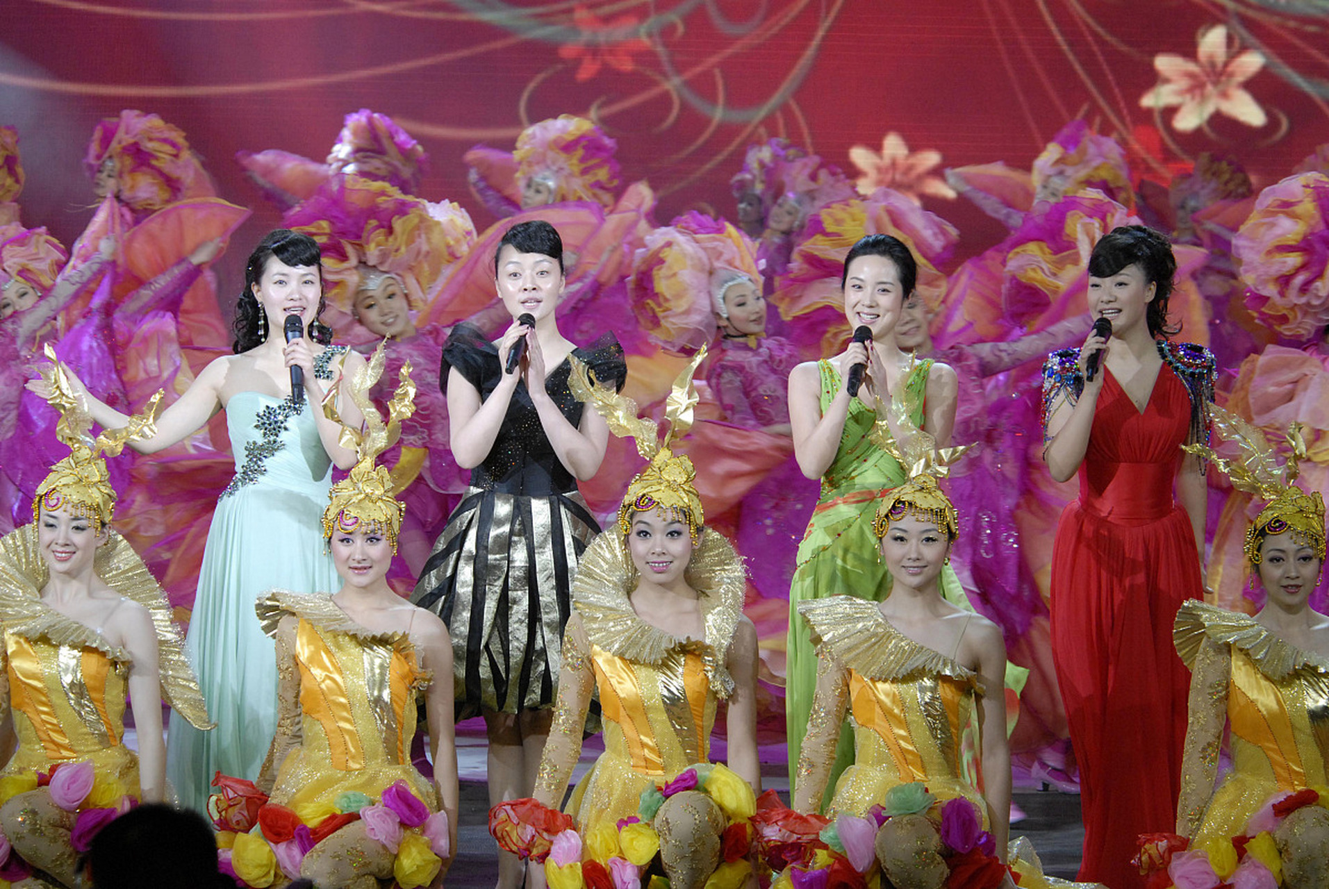 历史记忆:1985年央视就春晚公开道歉,这是中国电视史上的一件重要事件