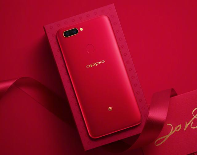 oppo r17系列换壳新年版稳了?红色后壳背后印有一头小猪