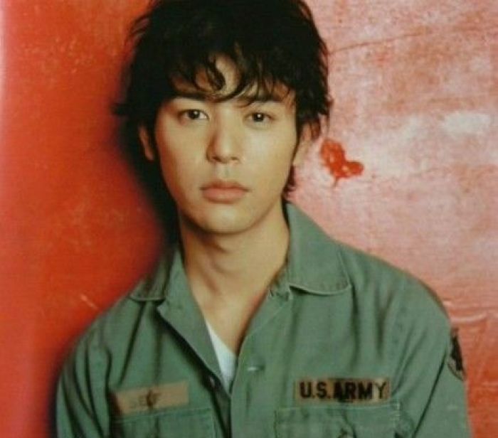 日本70,80年代的绝美男星,都认识你就是资深日剧迷!