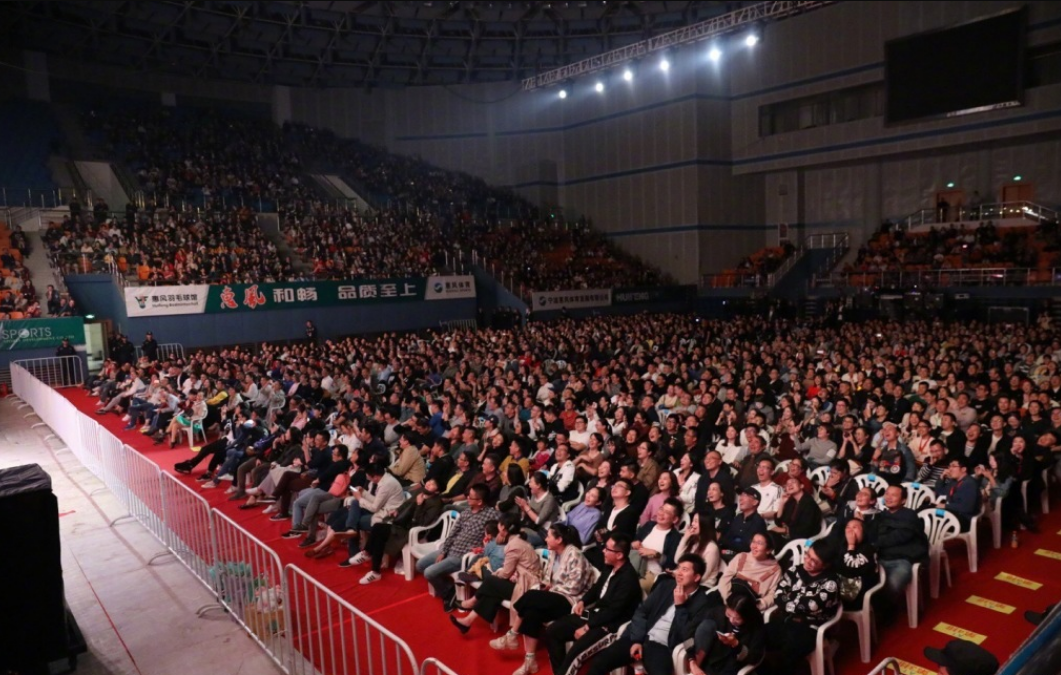 张番刘铨淼助演,岳云鹏孙越如虎添翼,德云社各大专场座无虚席