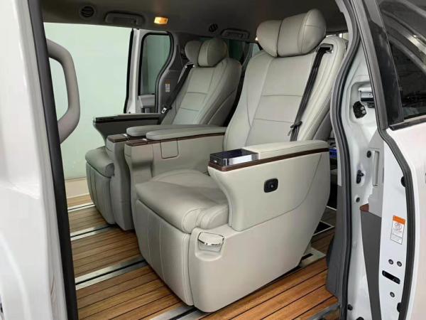 陆耐a系列高端航空座椅实用性细节实拍展示