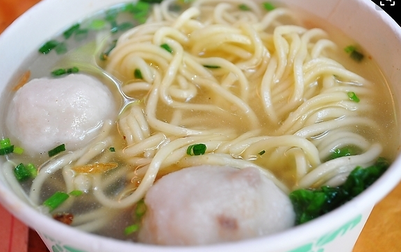 最好吃的墨鱼丸面,做法非常简单,营养健康